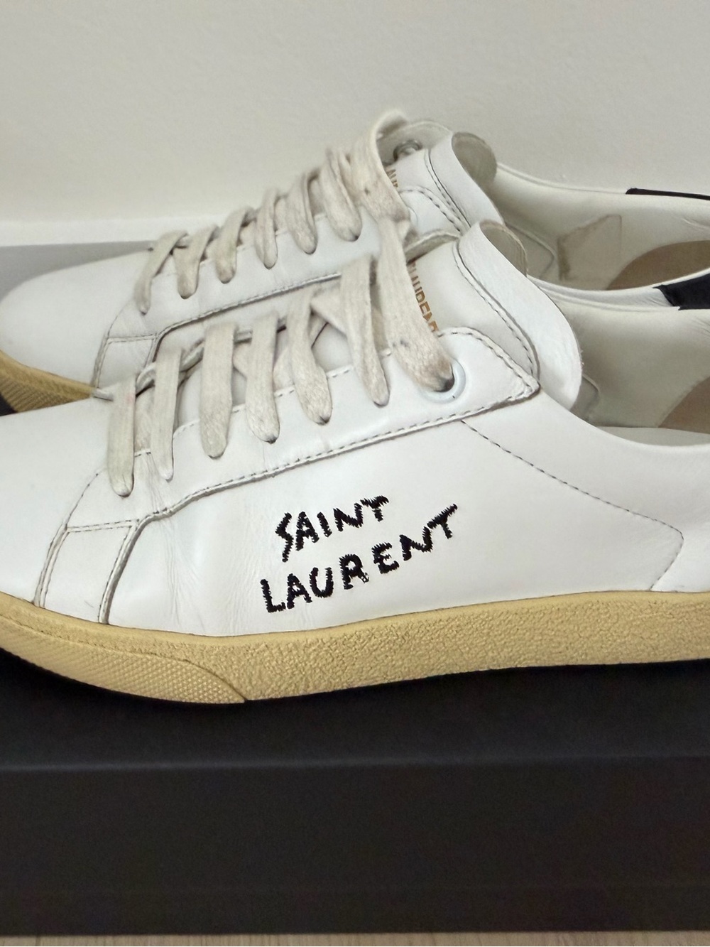 Saint Laurent White Leather Sneakers with Black Heel Tab and Cream Sole - Picture 2 of 7